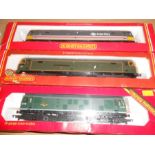 3 Boxed Hornby 00 gauge Trains R 072 , R 354 and R 288