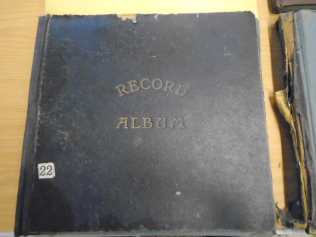 78s record collection, classical some records are shattered at the edge - Image 2 of 9