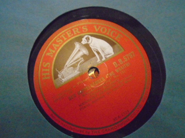 78s record collection, classical some records are shattered at the edge - Image 7 of 9