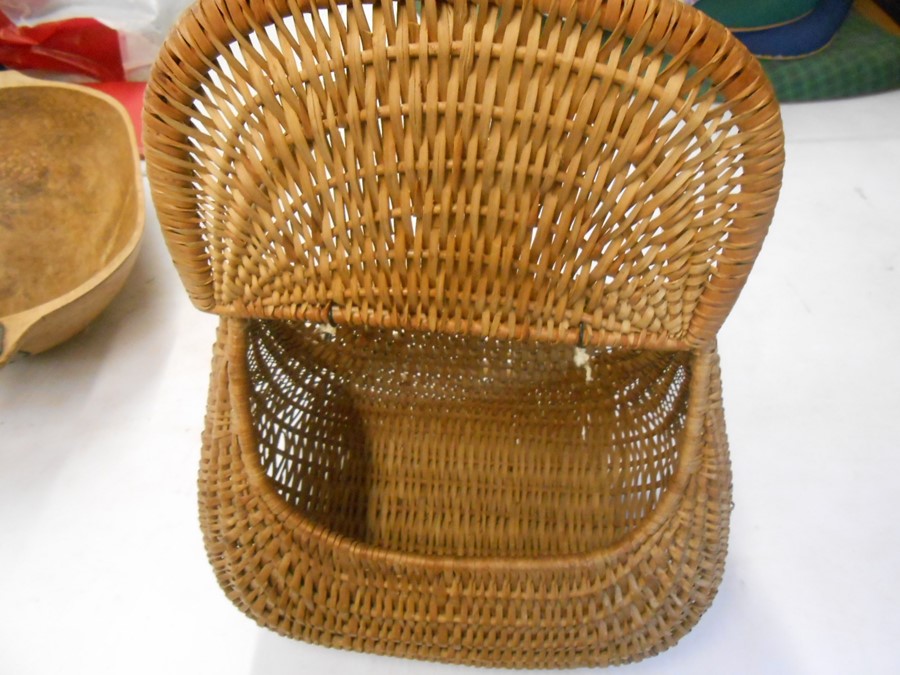 Wicker Basket with lid 14 inches wide at base 16 inches tall including handle - Image 3 of 3