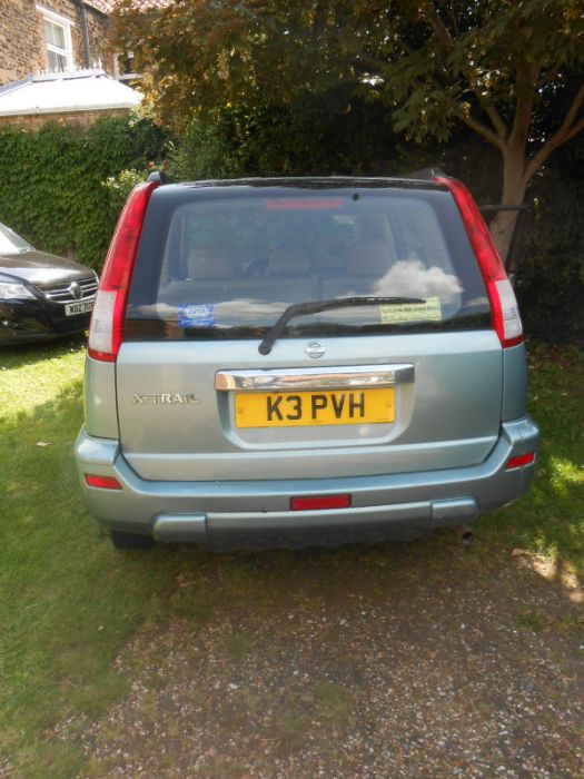 2003 Nissan X-Trial Automatic with V5 and one set of Keys from deceased estate ( viewing by - Image 6 of 13