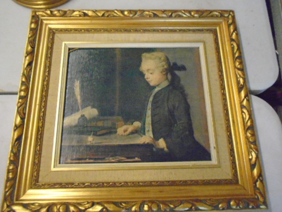 Oleograph on canvas of a gentleman in gilt frame