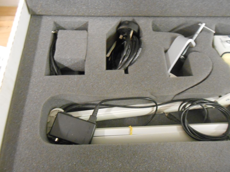 Acrobat Enhanced Video Magnifier - Image 2 of 5