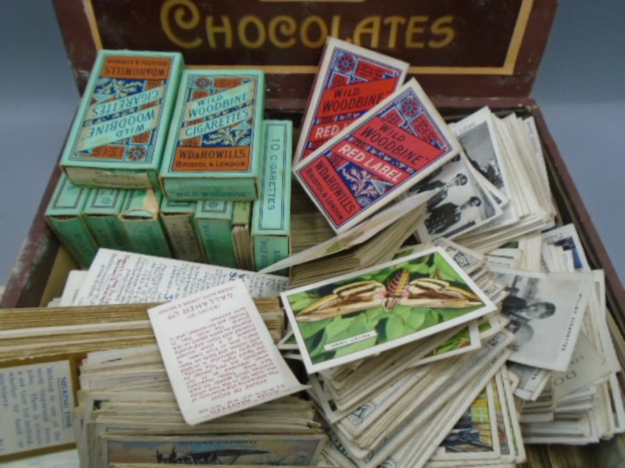 cigarette cards including film and stage beautys photo cards and camera studies of pin up style - Image 2 of 3