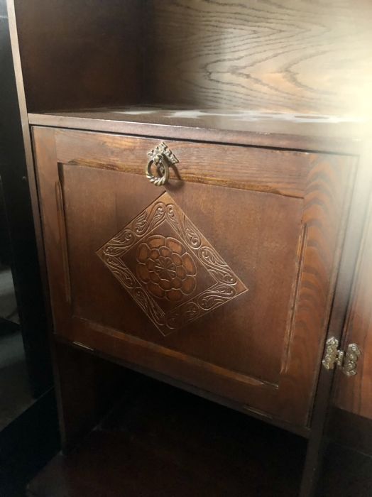 Display cabinet with lead glazed doors and carved design ( 2 pieces) - Image 3 of 5