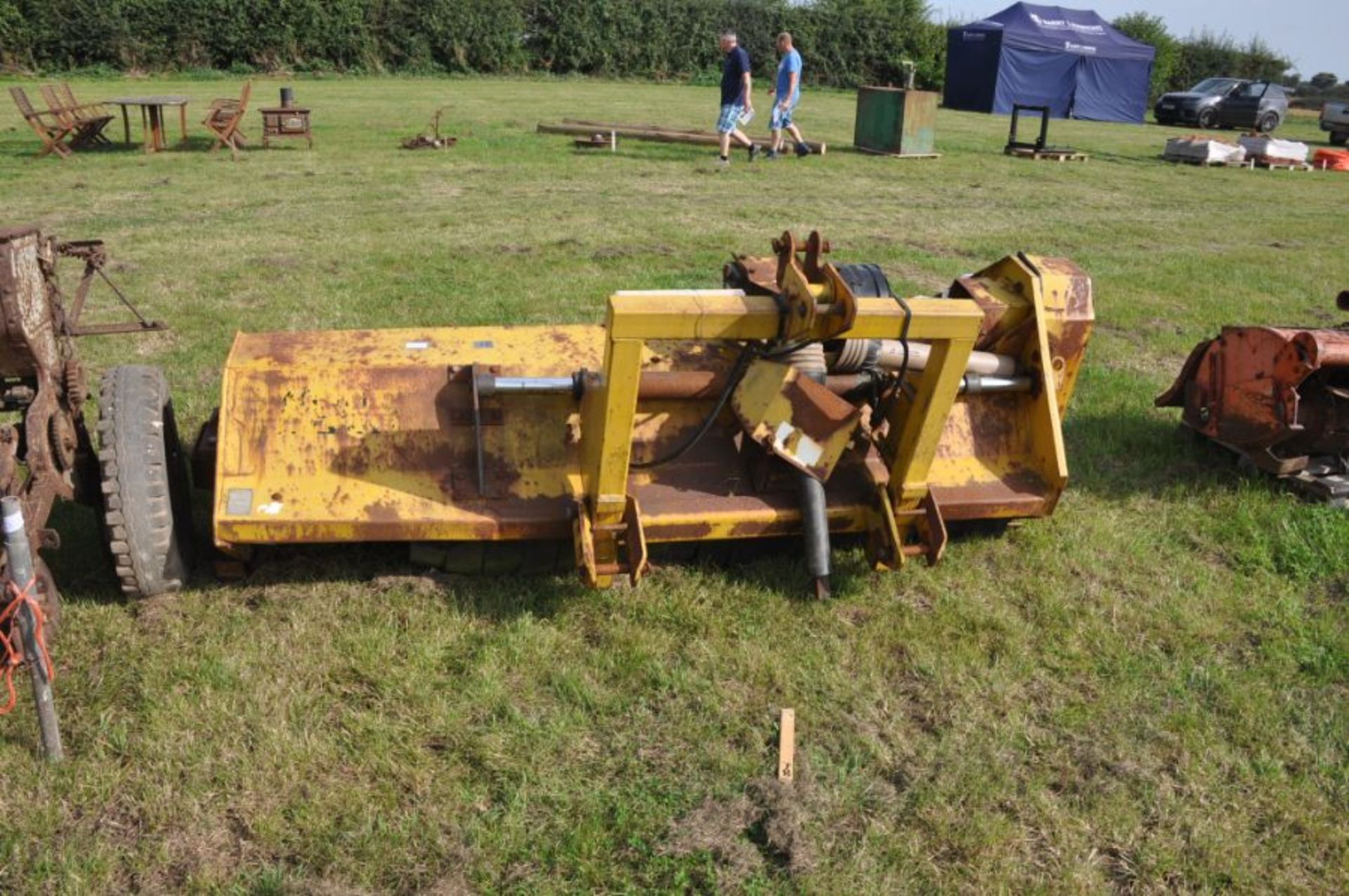 Twose 2.5m flail mower bent frame - for parts - Image 2 of 2