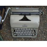 Adler super typewriter