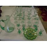 Glassware set with a green hue, 1 jug, 4 high balls, 4 punch glasses, 10 wine glasses, 5 gin/wine