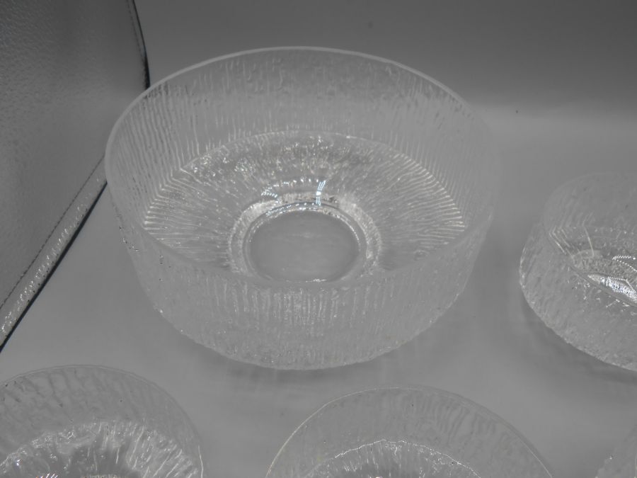 Glass Dessert Dish and 6 serving bowls ( one has small chip ) - Image 2 of 3