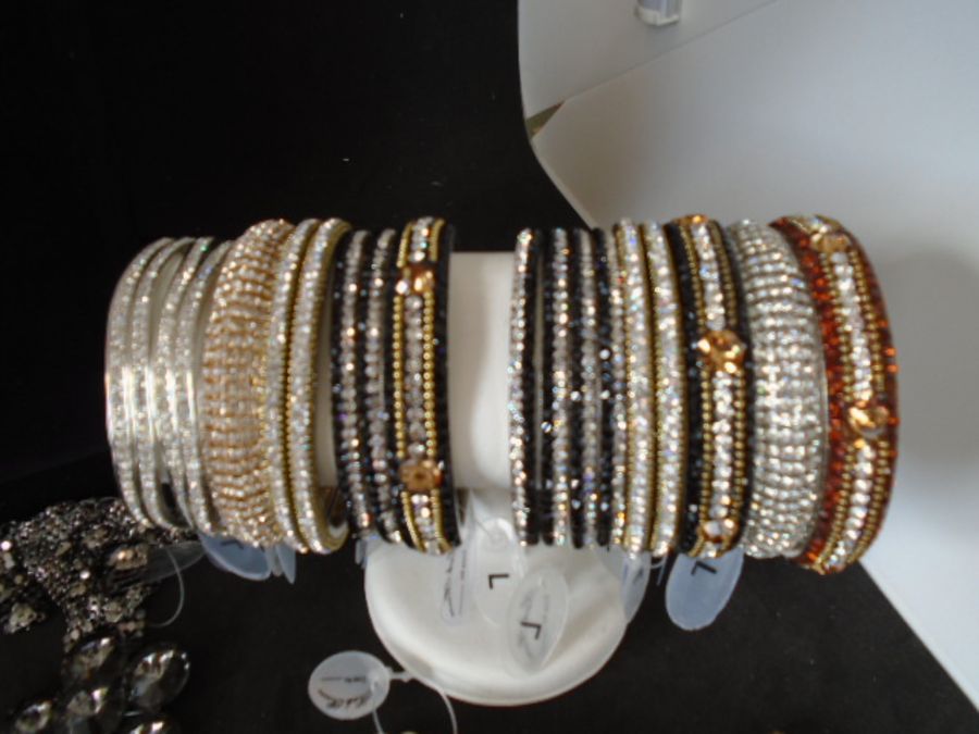 costume jewellery surplus stock from local jewellers, all new and unworn to include bracelets, - Image 2 of 6