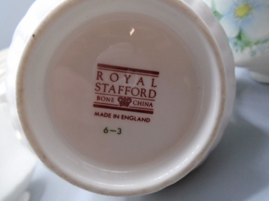 Royal Stafford part dinner service, white with flower design comprising of 6 dinner plates, 6 side - Image 6 of 6