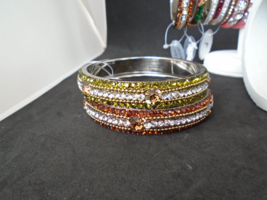 costume jewellery surplus stock from local jewellers, all new and unworn to include bracelets - Image 4 of 5