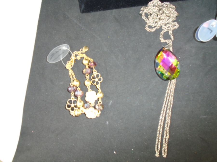 costume jewellery surplus stock from local jewellers, all new and unworn to include bracelets, - Image 4 of 5