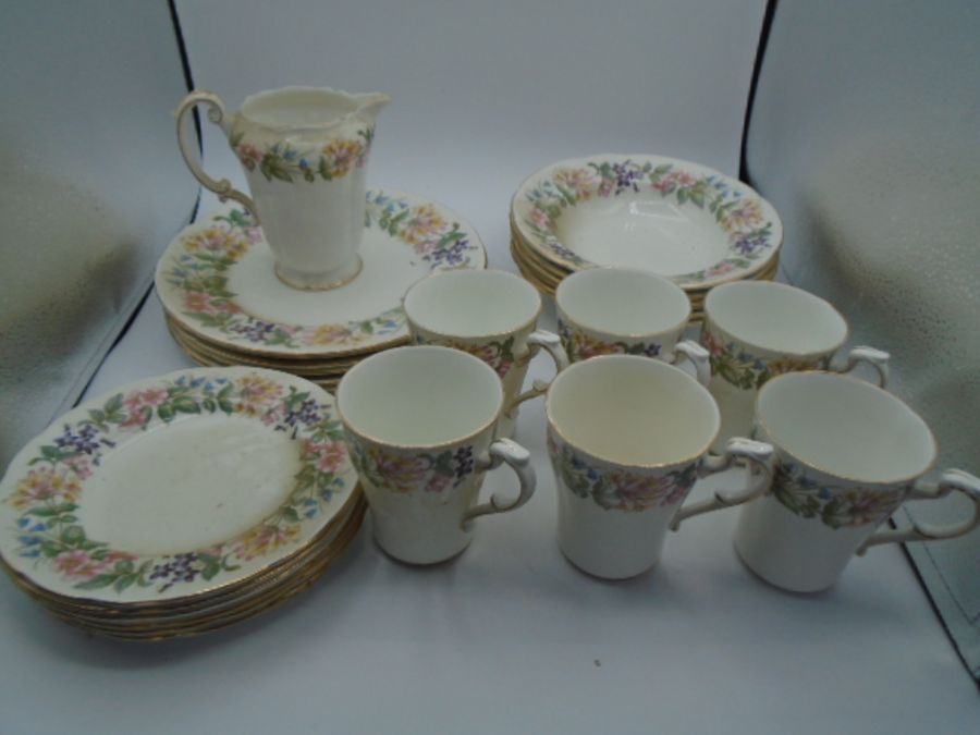 Paragon 'country lane' dinner ware