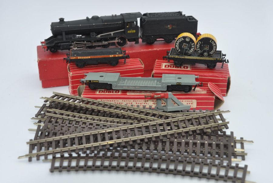 Hornby Dublo - A boxed Hornby Dublo Locomotive & Tender LMR 2225 with boxed low-sided wagon (D1) - Image 2 of 3