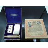 Cased Gillette Tuckaway-Silver safety razor in original box