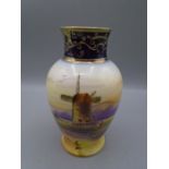Noritake vase 19cm tall