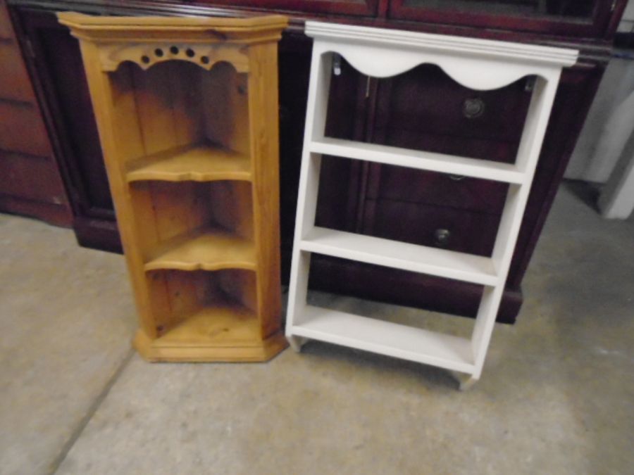 pine corner shelf unit and painted shelving unit - Image 2 of 2