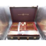 Bestecke Solingen gold plated complete unused cutlery canteen in case