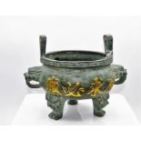 Chinese caste Verdigris bronze sensor standing three legs in the form of dogs/lions heads with two