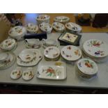 Royal Worcester 'Evesham' dinner service comprising 8 dinner plates, 7 bowls, 7 side plates, 8