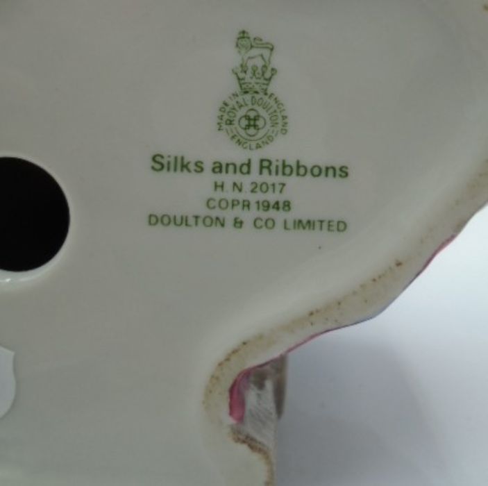Royal Doulton Silks and Ribbons HN 2017 figurine - Image 4 of 4