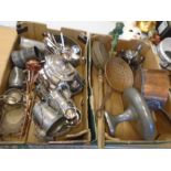 Copper pan, chestnut roaster, tankards, bed pan etc