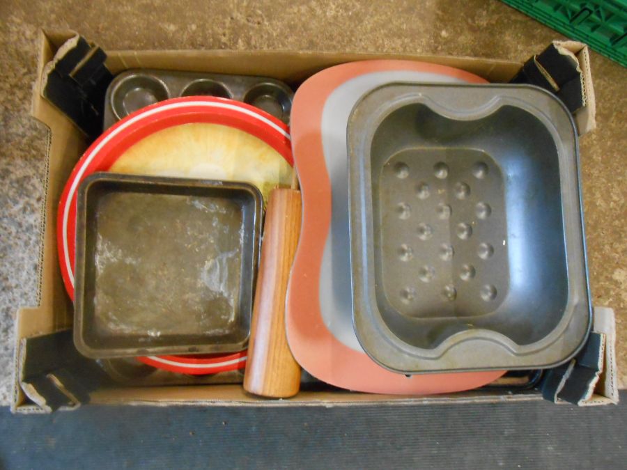 Stillage containing mostly kitchenalia including pots and pans, china, glass and plastic storage - Image 18 of 27