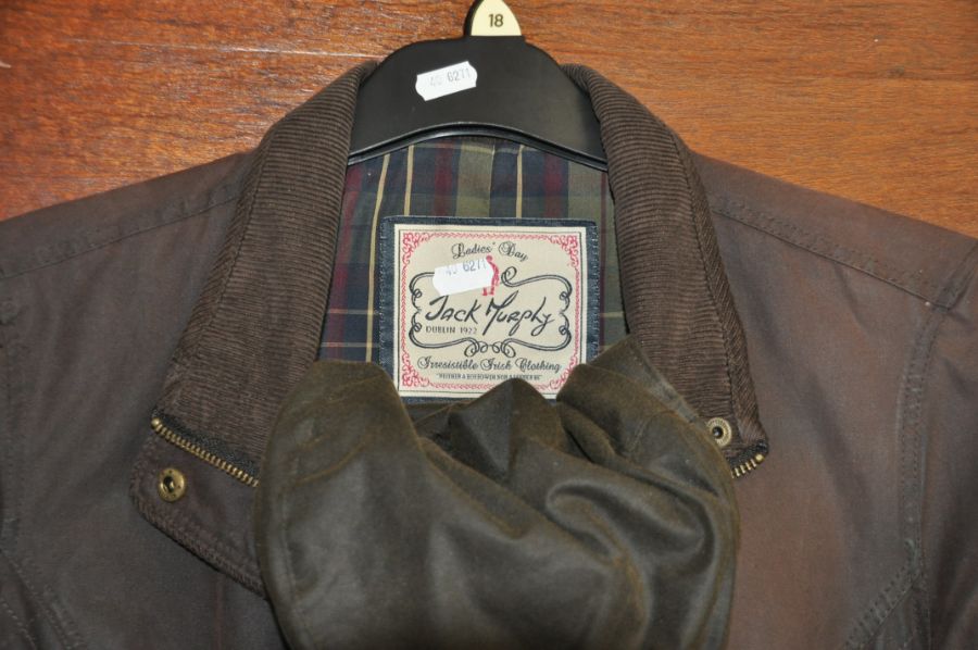 Ladies Jack Murphy wax jacket "Ladies Day" size 12 (UK) with two waxed hats - Image 2 of 2