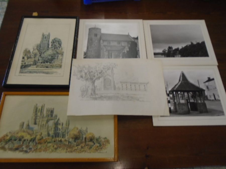 Ely- a collection of booklets and a few photo's and prints of Ely and surrounding areas - Image 2 of 2