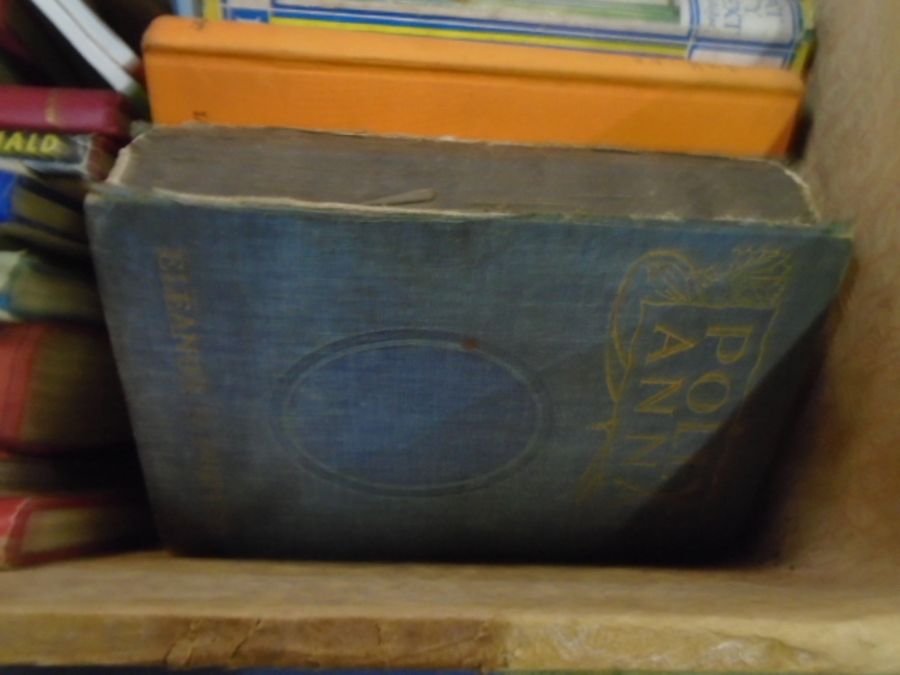 A box of vintage books - Image 6 of 6