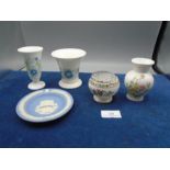 2 Wedgwood Clementine vases, Wedgwood jasperware small plate and 2 Coal port vases in Rose Garden