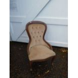 Button back upholstered bedroom chair