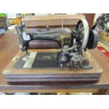 Vintage Vesta manual sewing machine in wooden case A/F