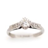 Vintage diamond and white gold ring
