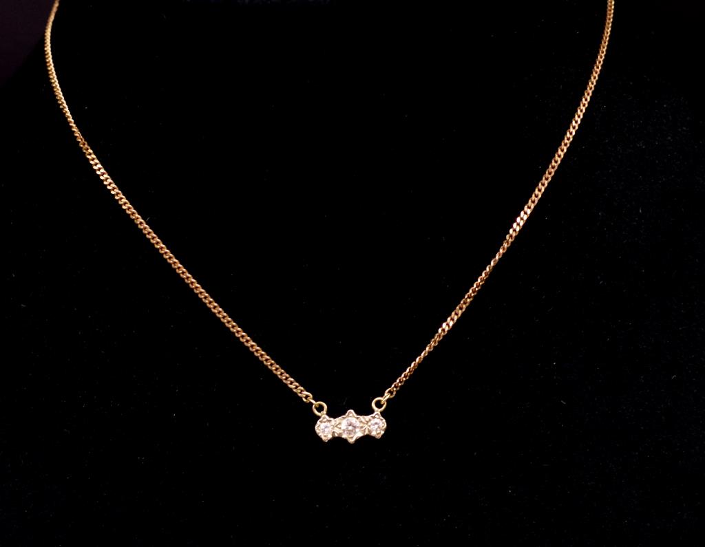 Diamond and rose gold necklace - Image 3 of 3