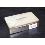 Chinese silver & mother of pearl snuff box