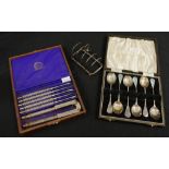 Cased six Edward VIII sterling silver teaspoons