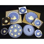 Nine various Wedgwood jasperware plates/dishes