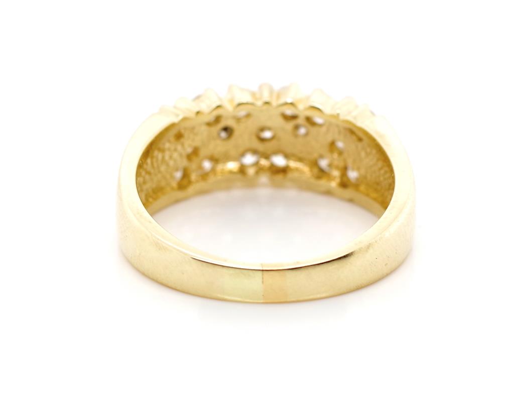 Diamond and 14ct yellow gold ring - Image 4 of 4