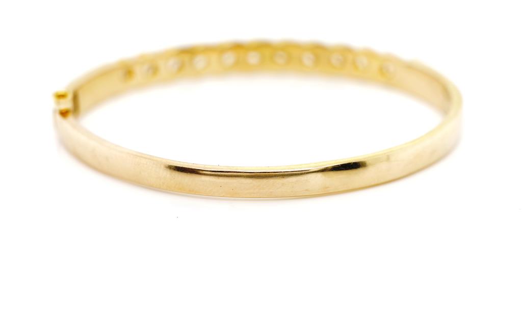 Diamond and yellow gold hinged bangle - Image 3 of 5