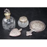 Sterling silver snuff pendant,mirror,&toiletry jar