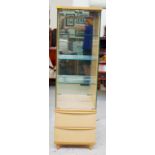 Modern illuminated display cabinet