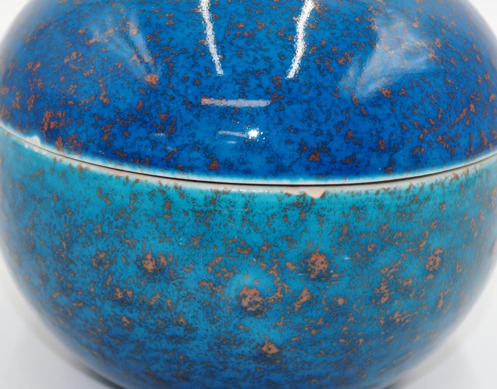 German pottery blue speckled lidded pot - Image 2 of 7