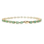 Emerald and 10ct yellow gold bracelet