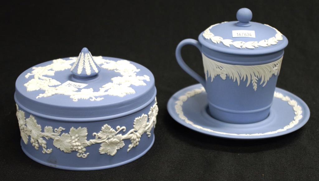 Two Wedgwood blue jasper pieces