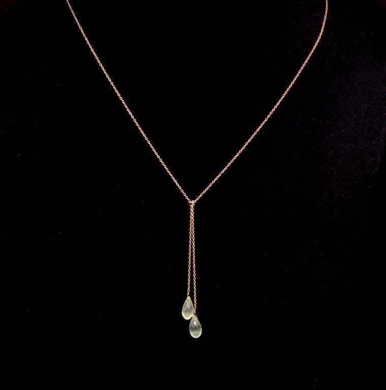 Green gemstone drop and yellow gold chain necklace - Image 2 of 2