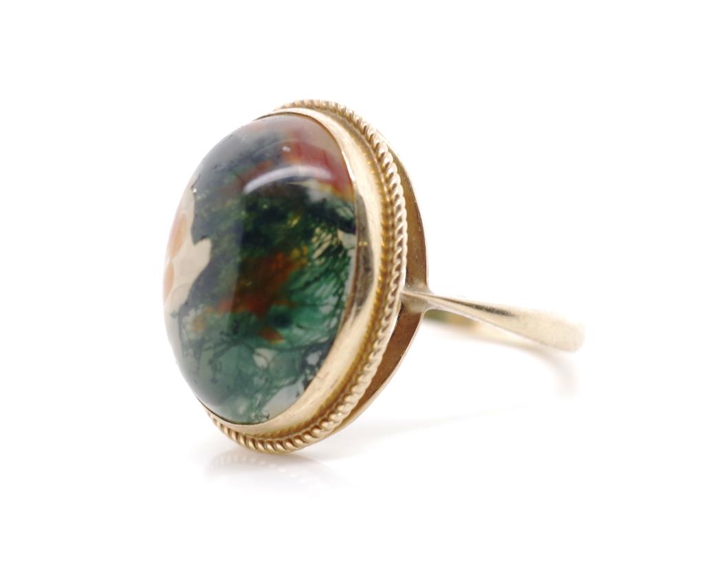 Edwardian 9ct yellow gold and moss agate ring - Image 2 of 5