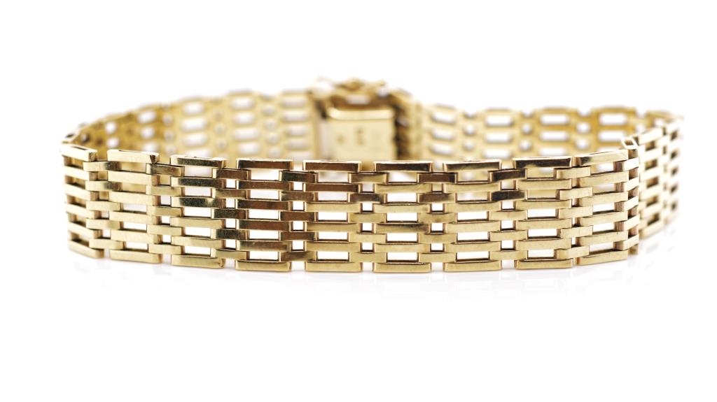 9ct yellow gold gate link bracelet - Image 2 of 3