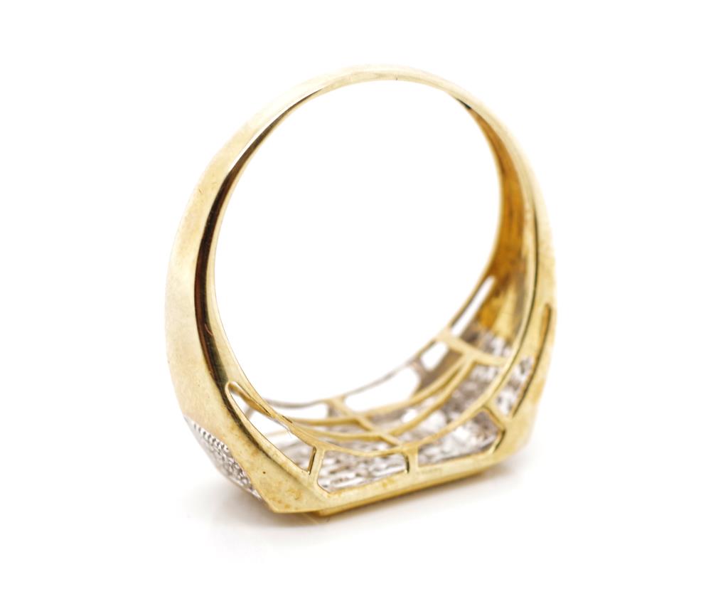 Pave diamond and yellow gold ring - Image 4 of 4